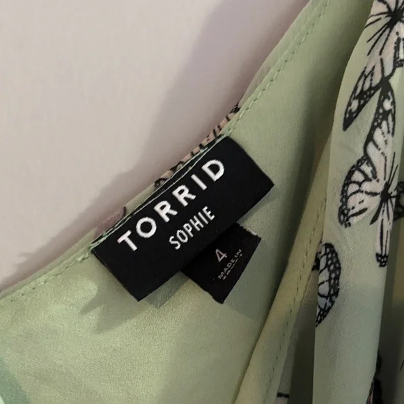 Torrid Mint Butterfly Print Camisole - Picture 2 of 3